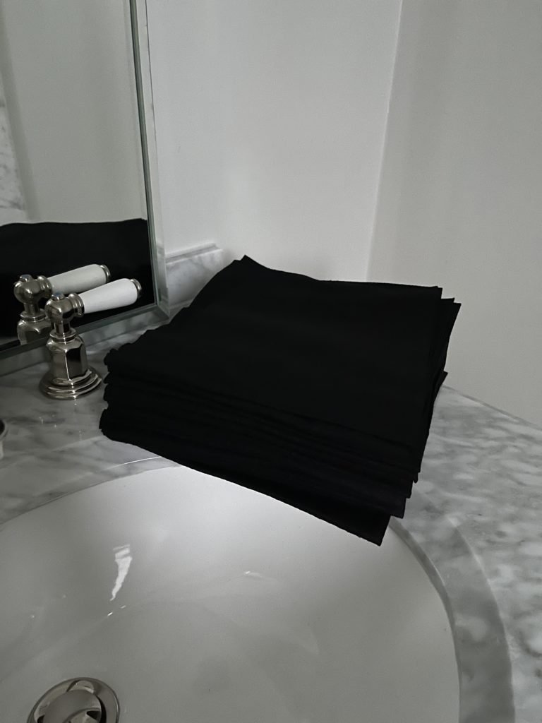 Organic Handdoek - 80x40 Zwart 80 x 40 cm